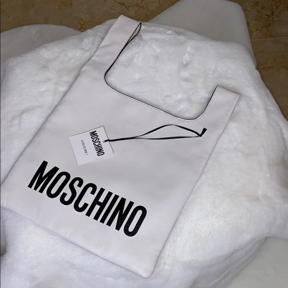 Moschino Handbags - LAST CALL ON ..  MOSCHINO TOTE